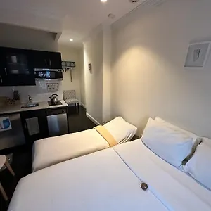 3* Отель East Village
