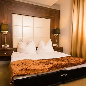 Duna Garden 4* Budapešť