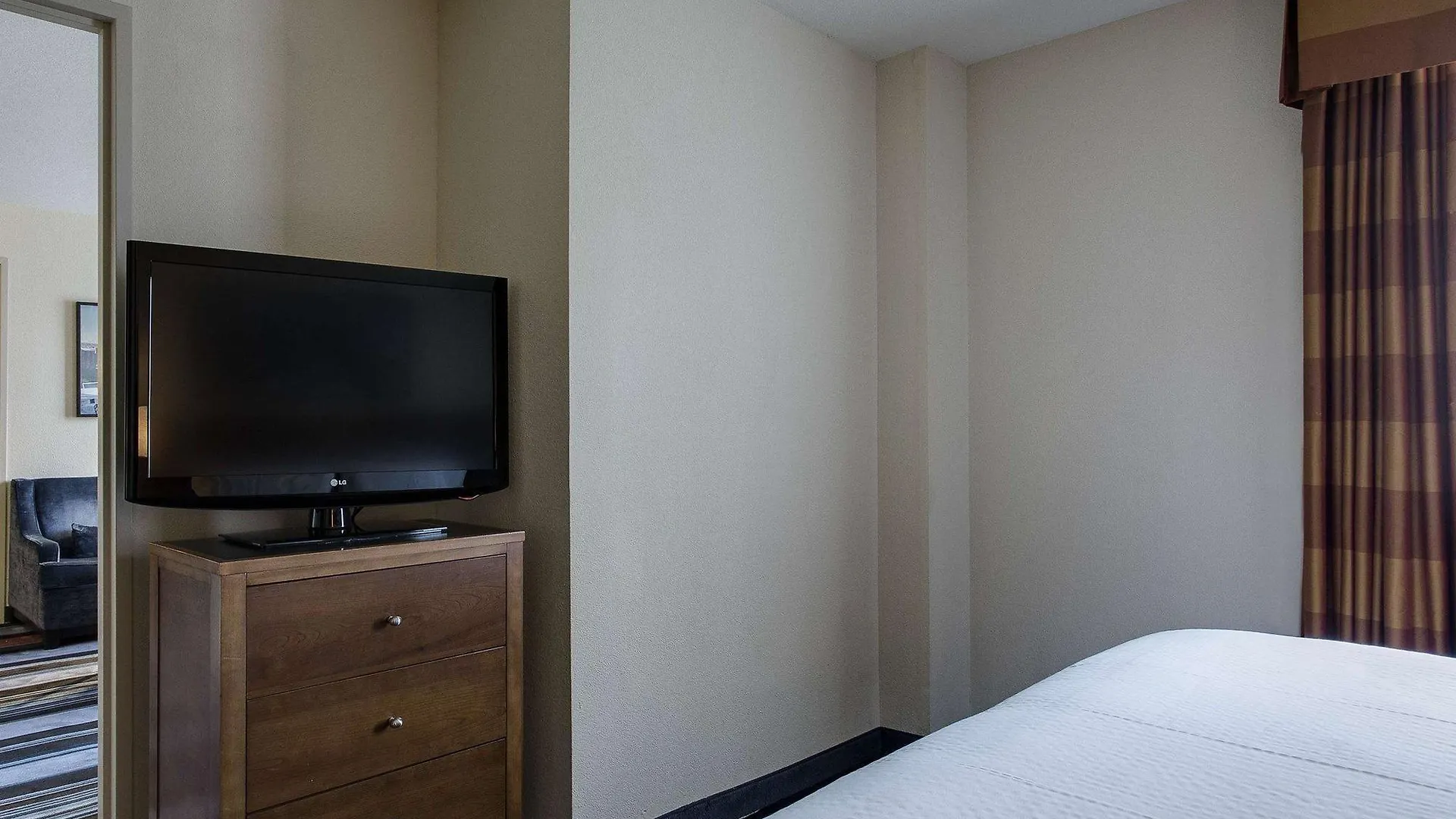 Residence Inn By Marriott New York Manhattan/Times Square 4*,